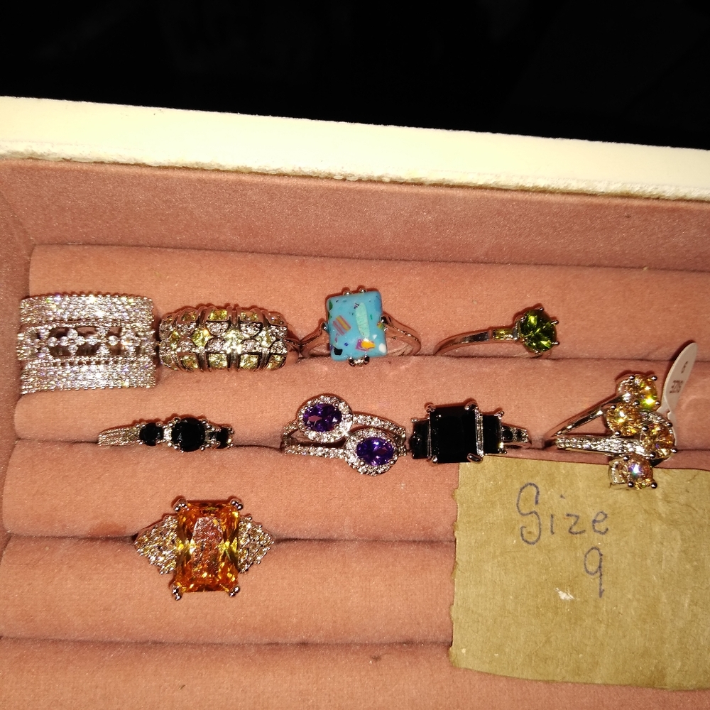 Rings - Picture 4 of 5